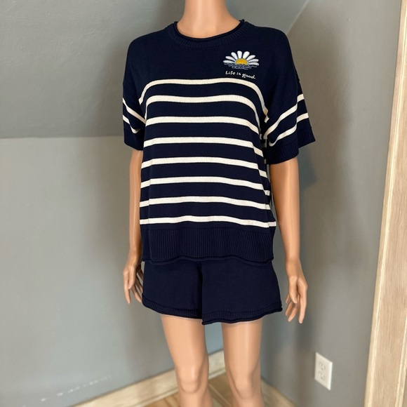 Life is Good Navy Striped Knit Lounge Set –2pc Short Sleeve Top & Shorts, Size L - Picture 2 of 6